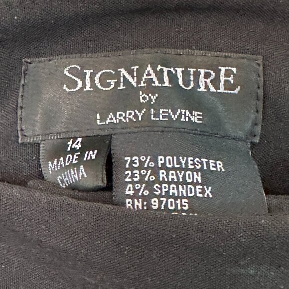 Signature by Larry Levine Women’s Black 2-Piece Pant Suit - Picture 6 of 7